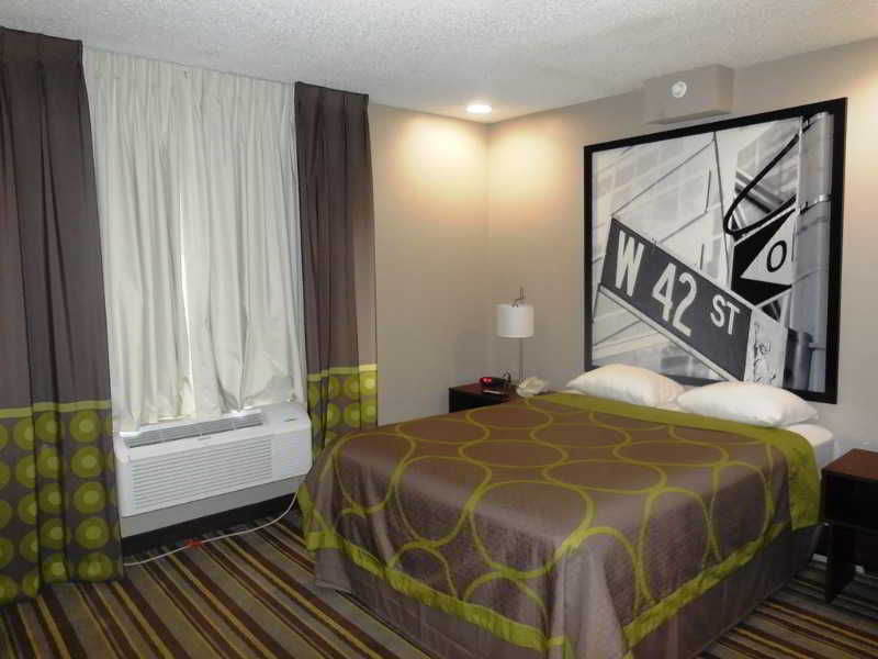Super 8 By Wyndham Jamaica North Conduit Hotel New York Eksteriør billede