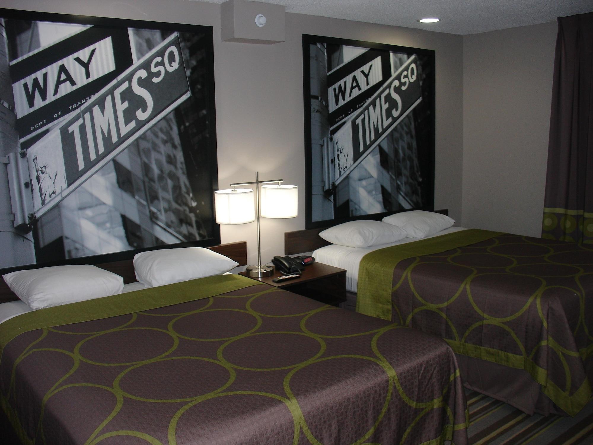 Super 8 By Wyndham Jamaica North Conduit Hotel New York Eksteriør billede